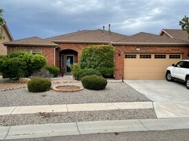 Building Photo - 10108 Avenida Vista Sol NW