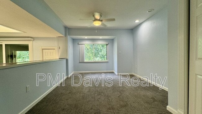 Building Photo - 2990 Ravines Rd