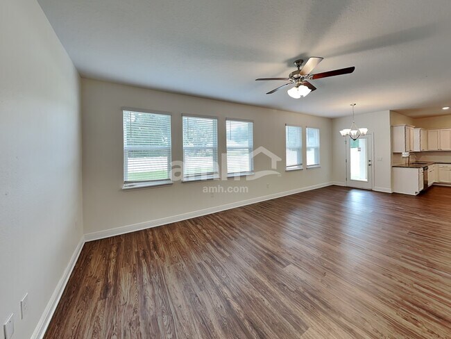 Building Photo - 761 Zarabrooke Ct