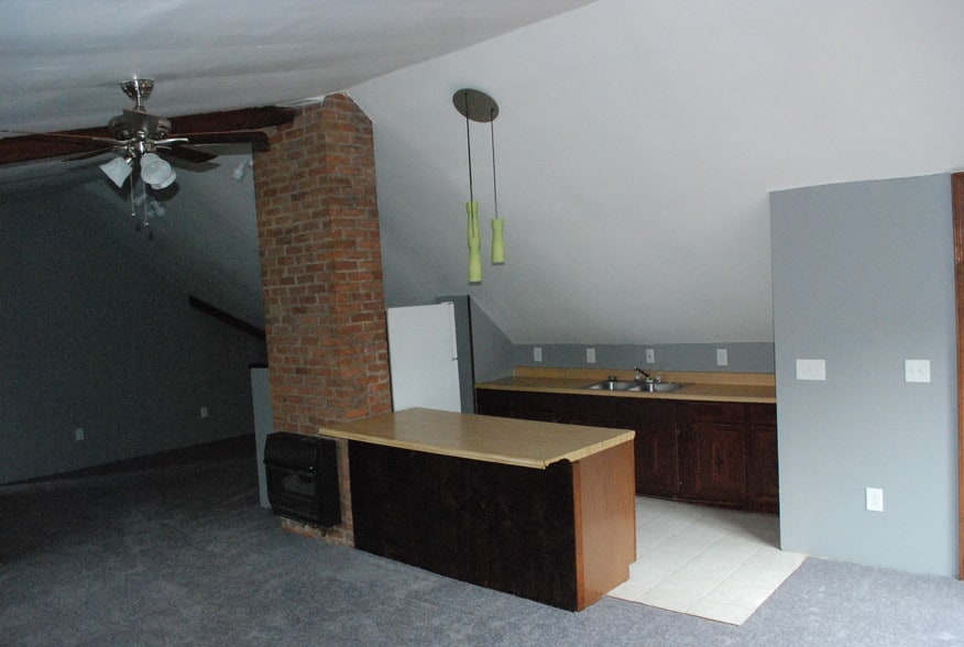 Kitchen - 25 Harper St