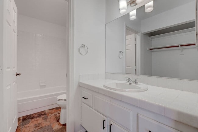 Building Photo - 8920 Antioch Way