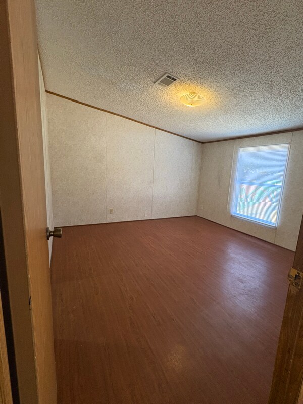 Building Photo - 526 Anderson County Rd
