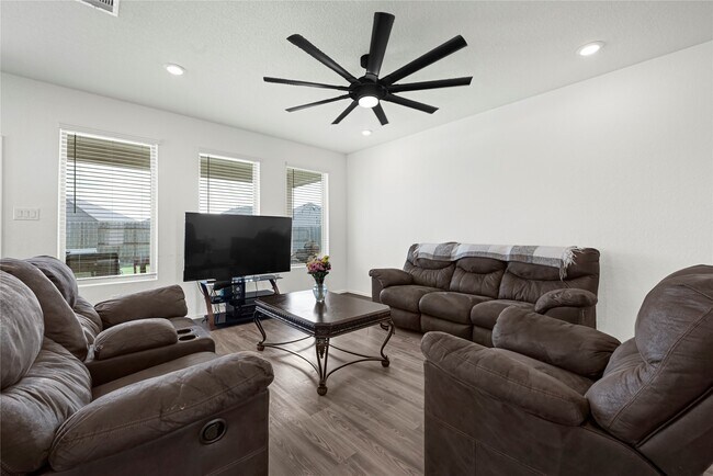 Building Photo - 9614 Sterling Arbor Dr