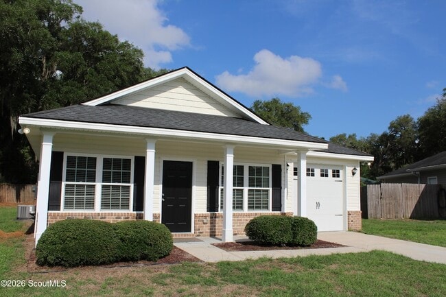 Building Photo - 282 Bridgewater Ln