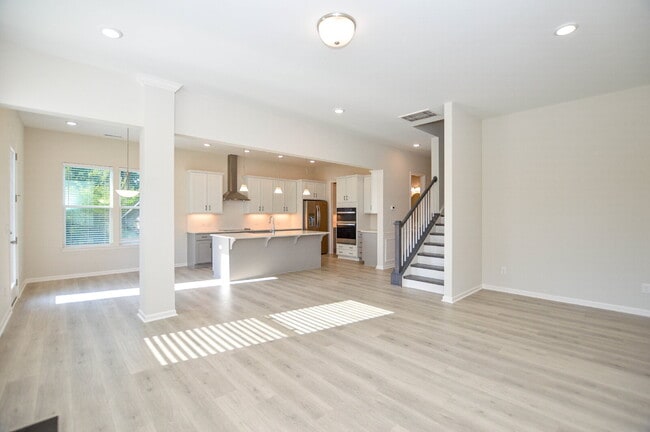 Building Photo - New Price | Brand-New 5 Bedroom Tega Cay Home with Flexible Lease Options