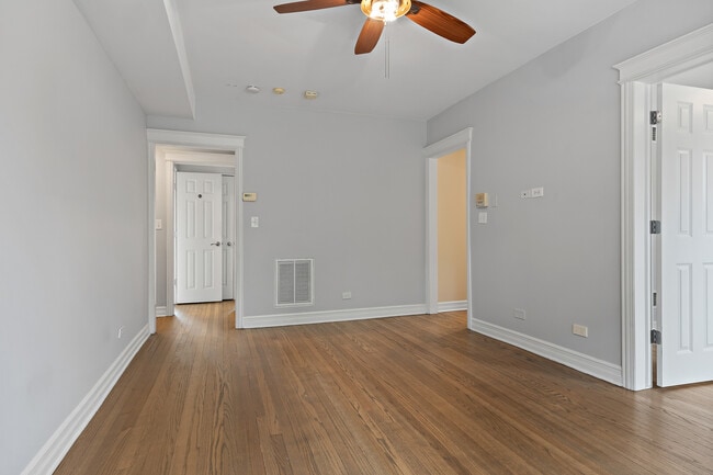 Building Photo - 2211 W Winona St