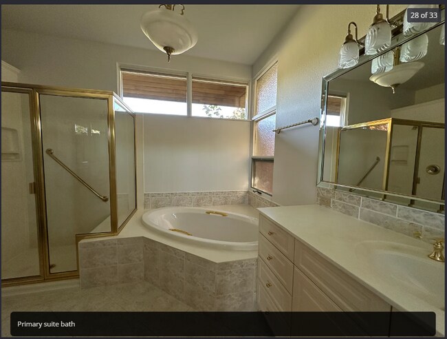 Building Photo - 10304 W Court St