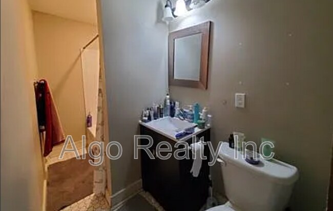 Building Photo - 3340 Stevens Ave