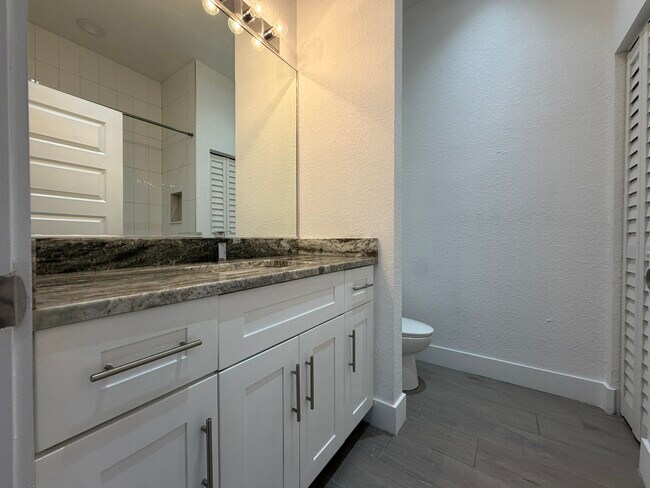 Building Photo - 329 Bella Sol Way