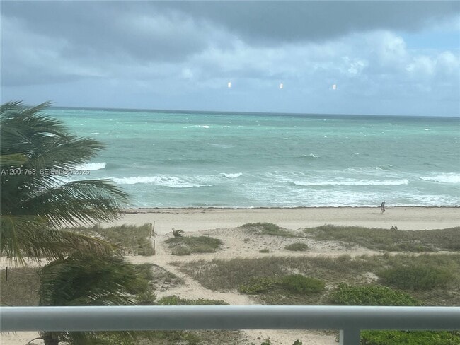 Building Photo - 710 N Ocean Blvd