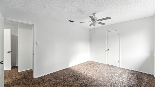 Building Photo - 21210 Malibu Colony