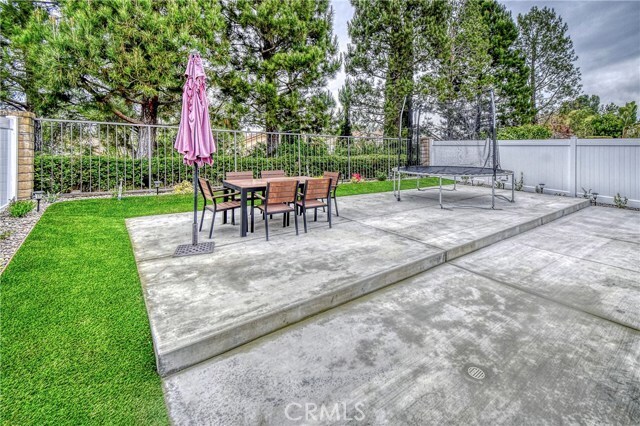 Building Photo - 24911 Laguna Vista