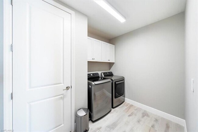 Building Photo - 4016 Pegasus Wy