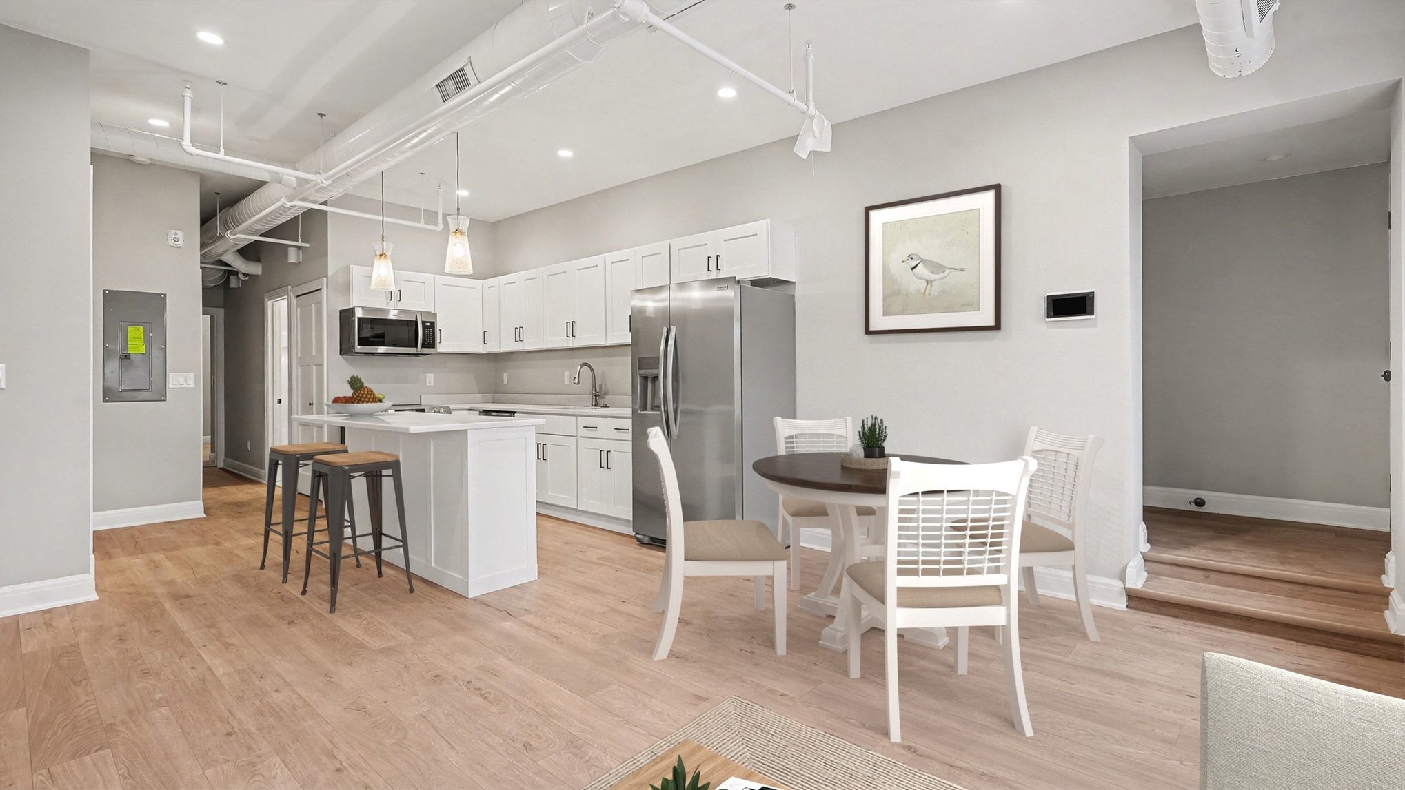 Building Photo - 115 S Main St