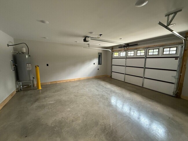 Building Photo - Brand New 3 BR Home in Charlotte