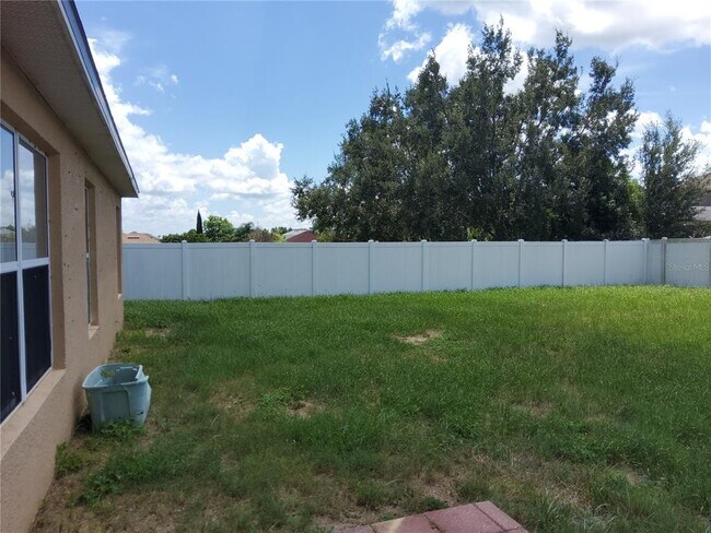 Building Photo - 3055 Anquilla Ave