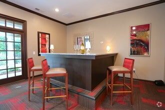 Interior Photo - Camden St. Clair