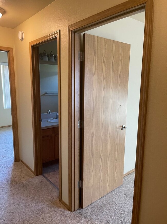 Building Photo - lanh667