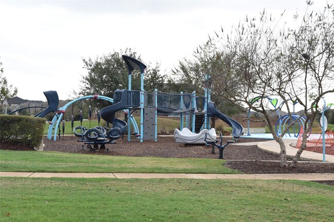 Building Photo - 32042 Sweet Pea Mdw Dr