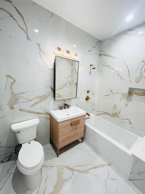 Building Photo - 291 18th St