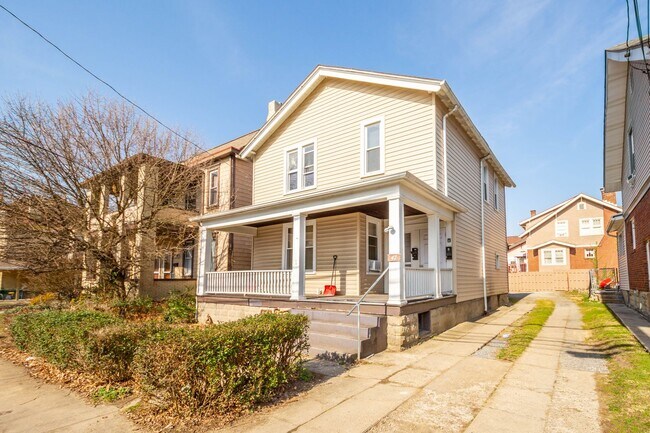 Building Photo - 47 Mainsgate St