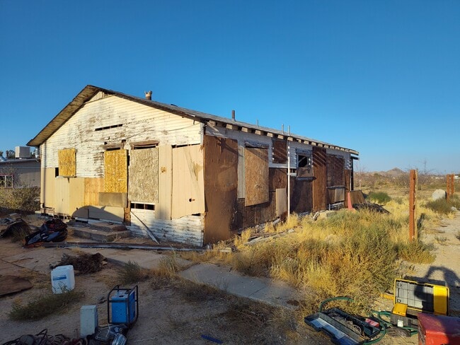 Building Photo - 10255 High Rd