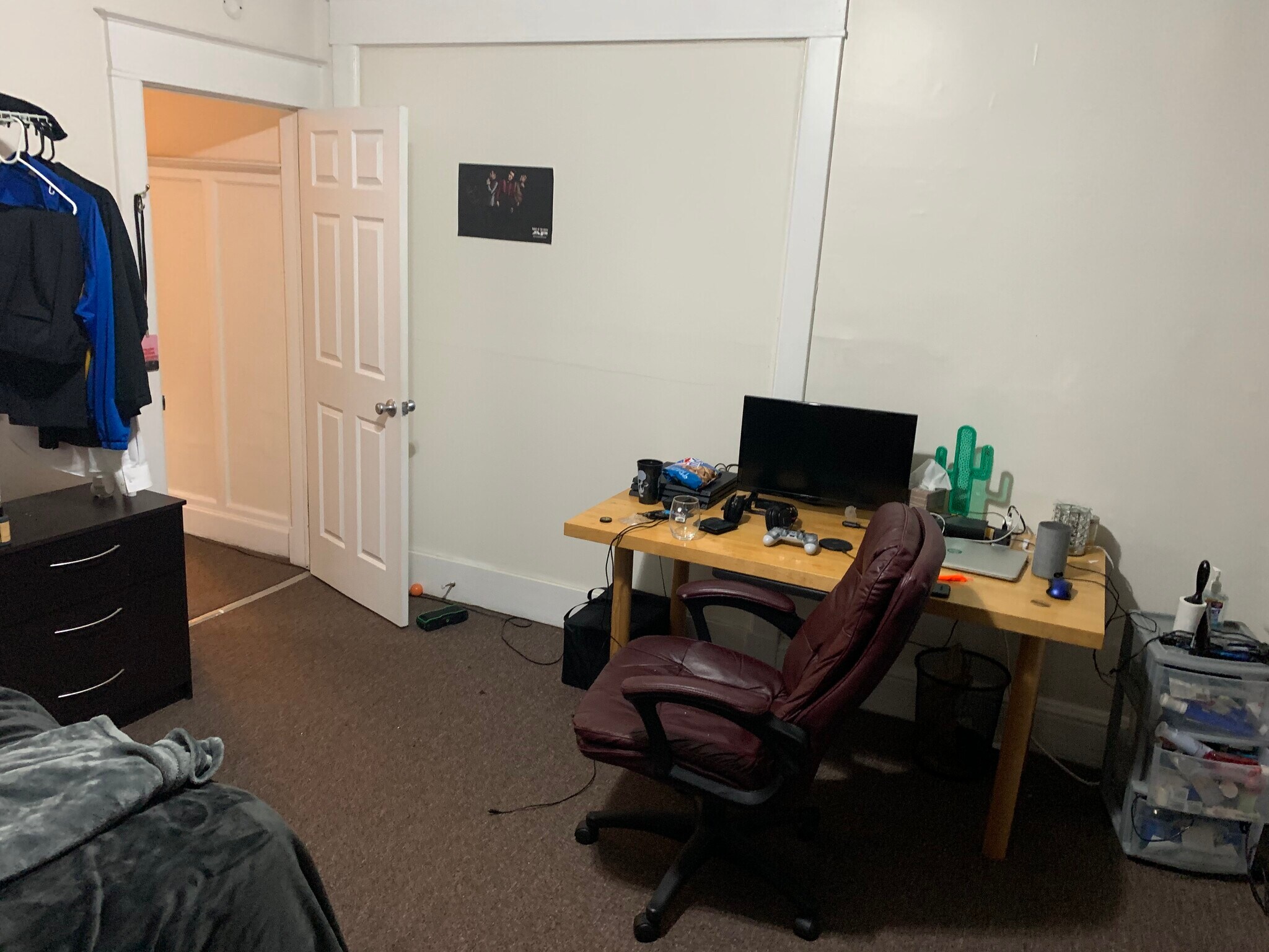 Building Photo - 741 Myrtle Ave