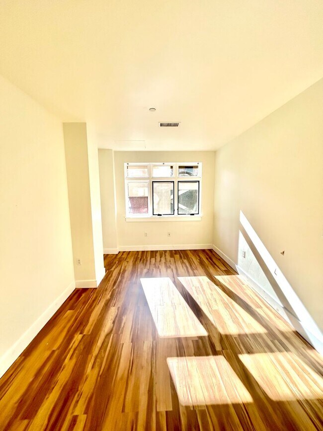 Building Photo - One Steamboat Place - Ski-in/Ski-out, Underground Parking, Excellent Location