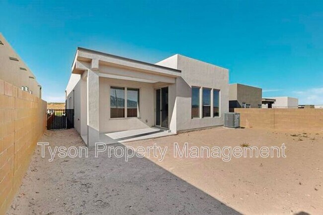 Building Photo - 6618 Sydney Drive NE