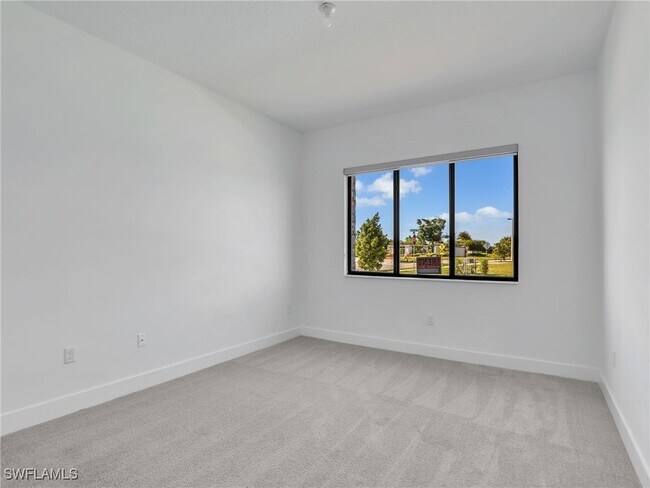 Building Photo - 5324 Marano Dr