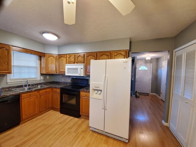 Building Photo - YOU CAN STOP YOUR SEARCH! BRAND NEW Jeffersontown Rental with 3 Bedrooms, 2 Full Baths, Brick Hom...