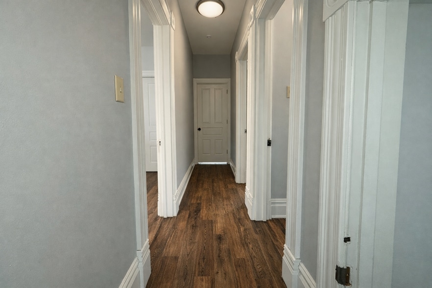 Building Photo - 312 Walker Ave