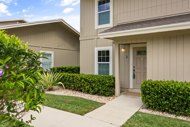 Building Photo - 9239 SE Riverfront Terrace