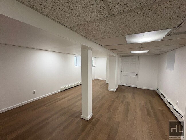 Building Photo - 2910 Baisley Ave