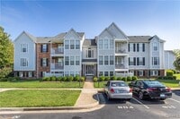 Building Photo - 9387 Horse Castle Ct