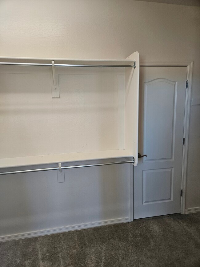 Building Photo - 20466 W Legend Trail