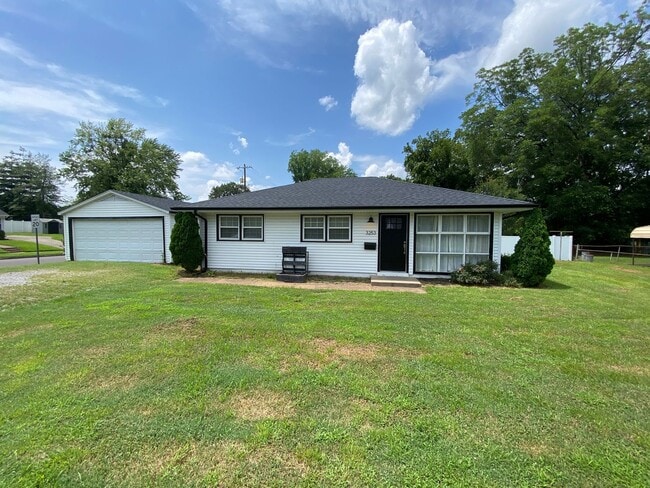 Primary Photo - The Pines Place now Available - Cottage li...