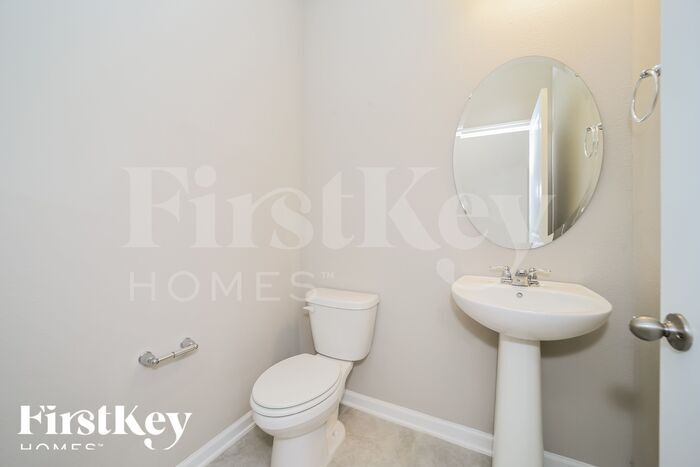 Building Photo - 75543 Canterwood Dr