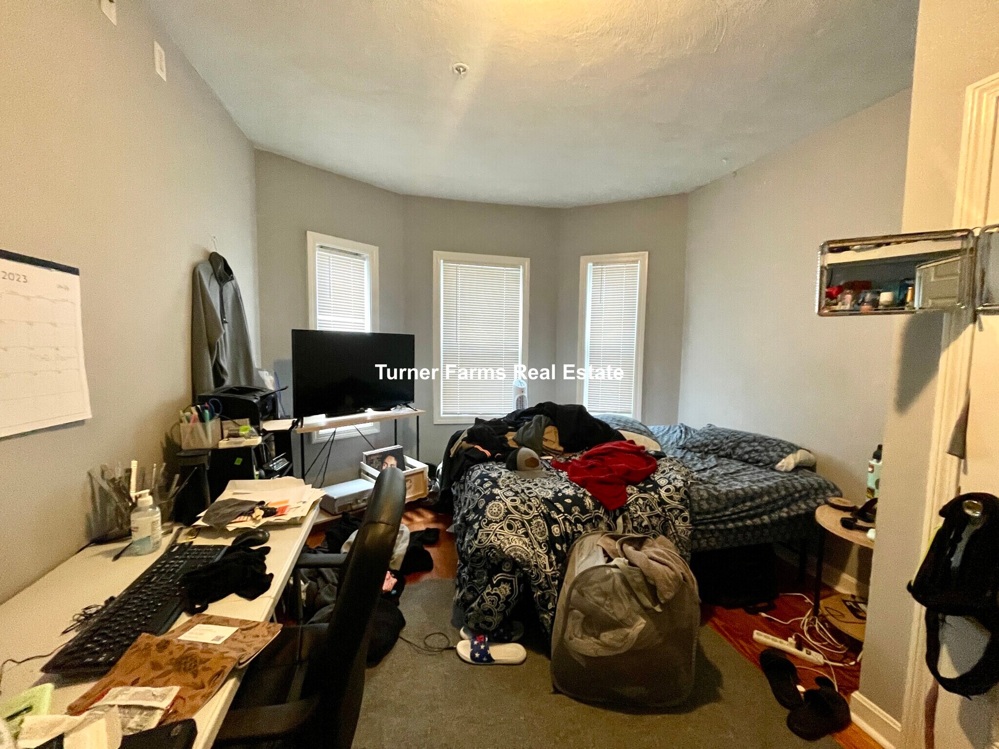 Building Photo - 48 Derby St