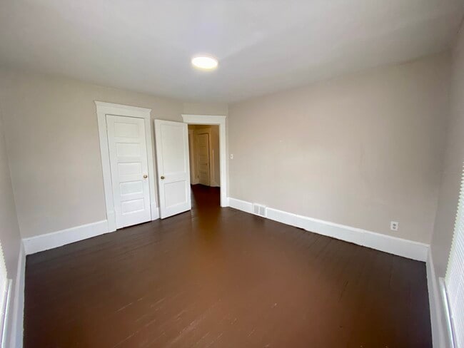 Building Photo - 664 Corley St