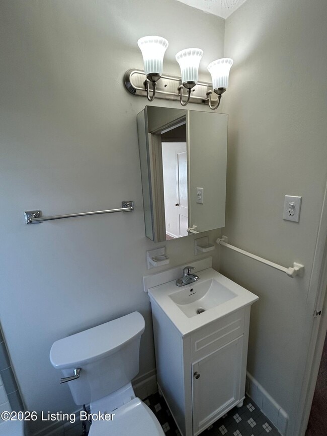 Building Photo - 3007 Bowman Ave