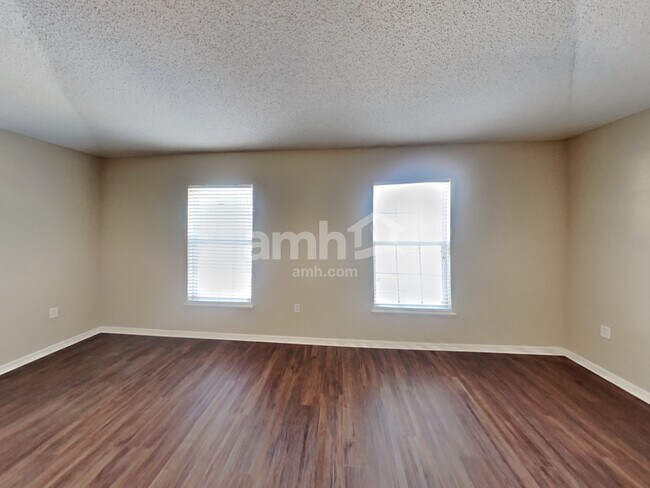 Building Photo - 31443 Loch Aline Dr