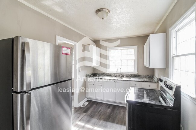 Building Photo - 3247 Marlies Cir