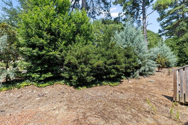 Building Photo - 4362 Hunters Club Dr