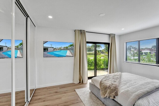 Building Photo - Northeast 18th Terrace, Fort Lauderdale, FL 33308 - 3 BR 3 BA single-family home