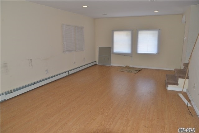 Building Photo - 14 Washington Ave