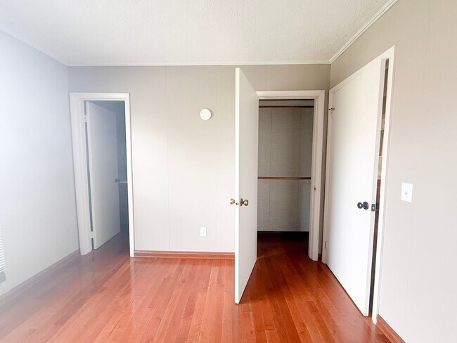 Building Photo - Spacious 3-Bedroom Home with Huge Yard, Covered Porches & Storage Building