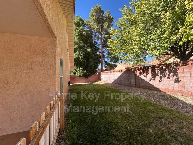 Building Photo - 2405 S 770 W