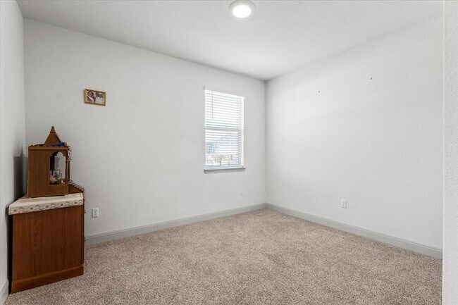 Building Photo - 18017 Nepi Dr