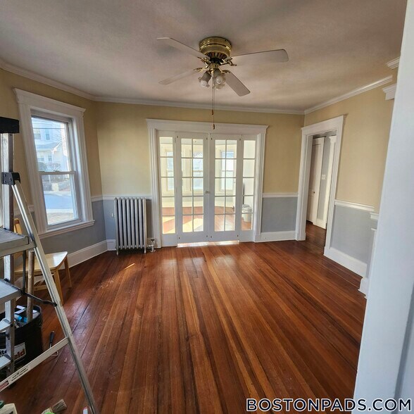 Building Photo - 43 Orchard St